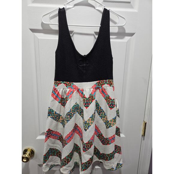Maeve Anthropologie Amapola Sleeveless Fit & Flare Chevron Dress Women's Size 4 - Picture 3 of 8